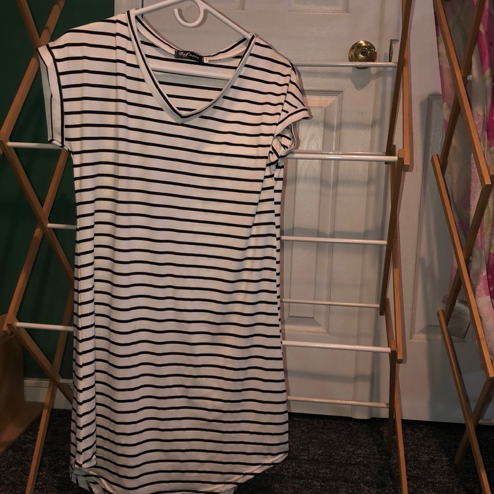 Light weight flowey dress